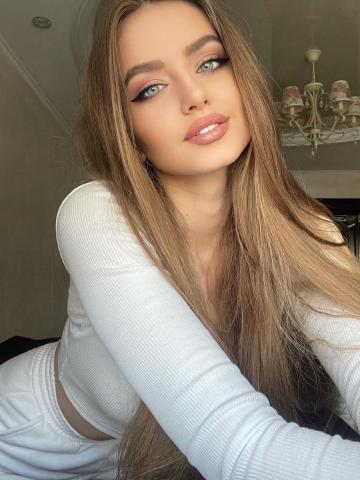 Камилла